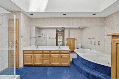 This is a golfer's dream come true! Located on the #1 fairway at - photo 29