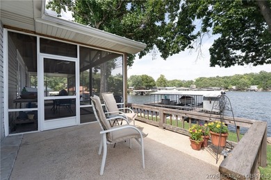 160' LF of gentle sloping lakefront lot just a few steps (9) - photo 33