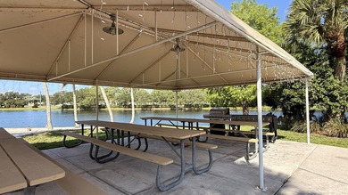 RARE Waterfront Home with a 2-car garage in the gated community - photo 34