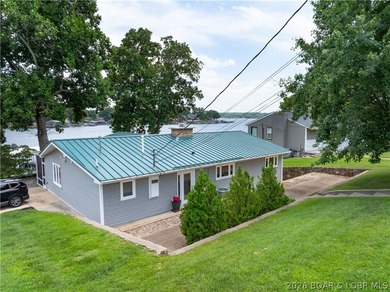 160' LF of gentle sloping lakefront lot just a few steps (9) - photo 36