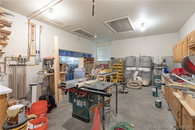 160' LF of gentle sloping lakefront lot just a few steps (9) - photo 42