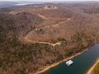 Spectacular Gated Estate on 104 Lakefront Acres! - photo 19