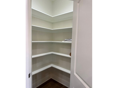 Gorgeous brand new construction home in Heron's Roost. A gated - photo 14