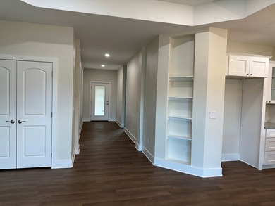 Gorgeous brand new construction home in Heron's Roost. A gated - photo 20