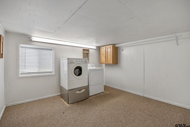 Enjoy lake front living in this charming 2-bedroom 2-bathroom - photo 21