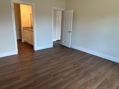 Gorgeous brand new construction home in Heron's Roost. A gated - photo 23