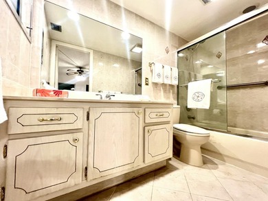 2/2 in Deerfield Beach Century Village 55+ Active Community - photo 27