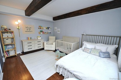 Step into this beautifully renovated 2-bedroom, 2-bath residence - photo 30