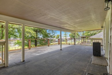 Enjoy lake front living in this charming 2-bedroom 2-bathroom - photo 31