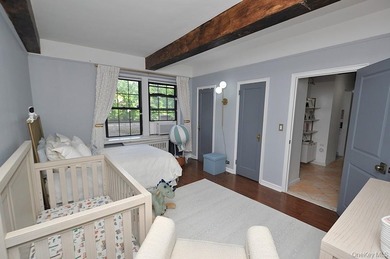 Step into this beautifully renovated 2-bedroom, 2-bath residence - photo 31
