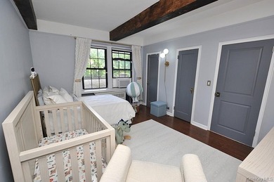 Step into this beautifully renovated 2-bedroom, 2-bath residence - photo 32