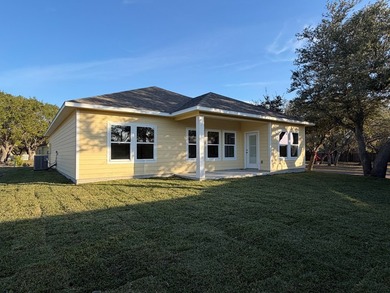 Gorgeous brand new construction home in Heron's Roost. A gated - photo 37