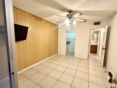 2/2 in Deerfield Beach Century Village 55+ Active Community - photo 43