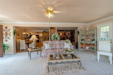 Gentle lot. Easy steps. Big view. If you've been waiting for - photo 7
