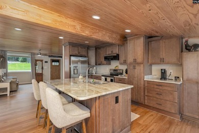 Experience refined waterfront living in this completely - photo 13