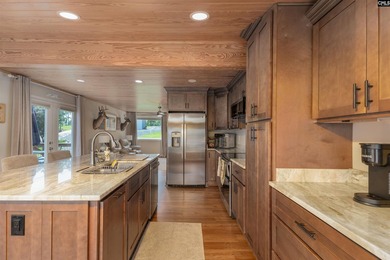 Experience refined waterfront living in this completely - photo 14