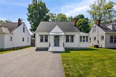 This is the first time this house has ever hit the market!! - photo 5