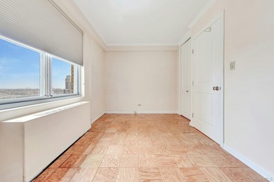 Stunning south views await you in this Kennedy House high-floor - photo 10