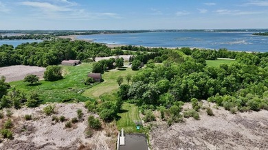 Experience the best of Crystal Lake living at 44662 County - photo 2