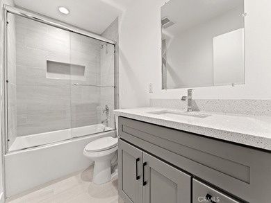 Welcome to 308 Laurel Apartments, a 4-UNIT multifamily - photo 32