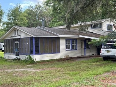 Lake Home For Sale in Tallahassee, Florida