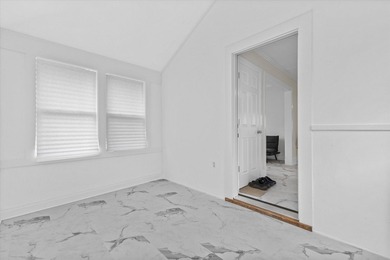Welcome home to this beautiful Lake Geneva bungalow! Because the - photo 20