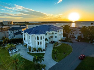 A rare waterfront masterpiece offering unparalleled luxury - photo 5