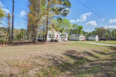 Three-bedroom, two-bath home situated on approximately 0.5 acres - photo 43