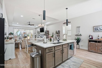 PRICE IMPROVEMENT! Welcome home to this stunning, move-in ready - photo 13