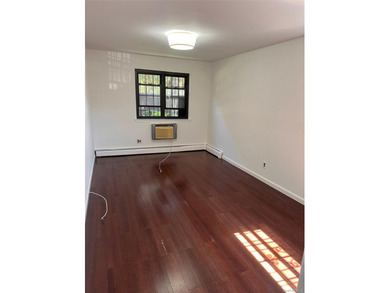 Welcome to House Beautiful Condominium! A highly desirable and - photo 13