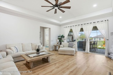 PRICE IMPROVEMENT! Welcome home to this stunning, move-in ready - photo 21