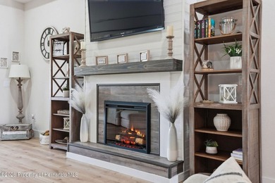 PRICE IMPROVEMENT! Welcome home to this stunning, move-in ready - photo 24