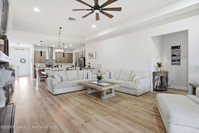 PRICE IMPROVEMENT! Welcome home to this stunning, move-in ready - photo 25