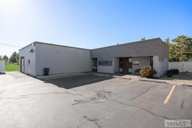 Sellers are moving up and into a bigger space! They established - photo 1