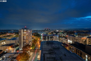 (private lake, pond, creek) Condo For Sale in Vancouver Washington