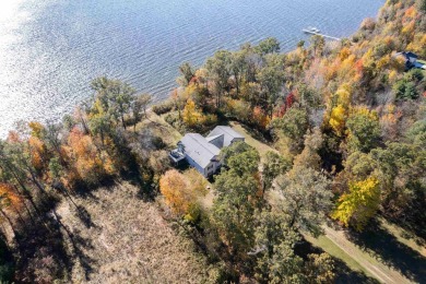 Petenwell Lake  Home For Sale in Necedah Wisconsin