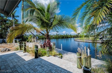 Cape Coral Lakes Area Home For Sale in Matlacha Florida
