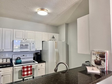 For sale - Beautifully furnished condo at The Tower Condo at - photo 20