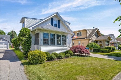 Welcome home to this charming 4-bedroom property offering the - photo 4