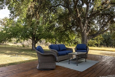 Updated home on 8.29 acres near Medina Lake with no livestock - photo 6