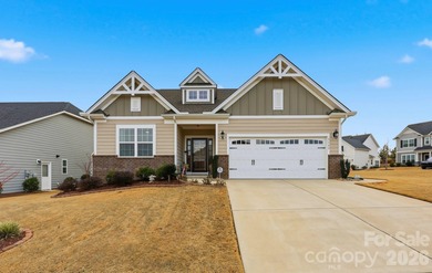 Lake Wylie Home For Sale in Belmont North Carolina