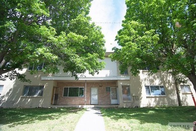 Excellent multifamily investment opportunity in the heart of - photo 1
