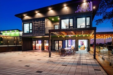 One of New England's most unique & premiere properties, a - photo 4