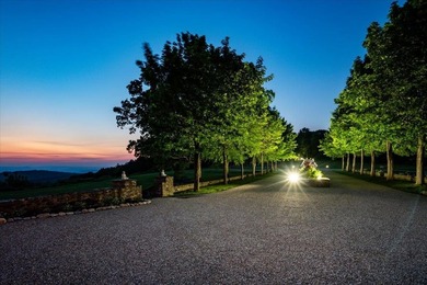 One of New England's most unique & premiere properties, a - photo 6