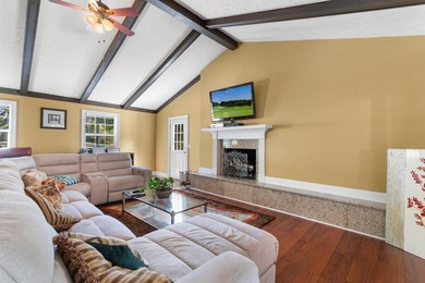 Tucked inside the sought-after golf course community of Coastal - photo 12