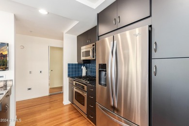 PRICE REDUCTION! Hurry - you MUST SEE this rare east-facing - photo 18