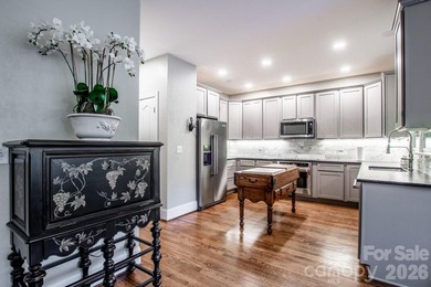 Welcome to 19568 Meta Rd, in popular Diane Shores, a waterfront - photo 8