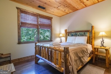 Are you looking for an ACTIVE SHORT TERM RENTAL PROPERTY with - photo 32