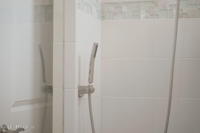 DON'T MISS YOUR CHANCE! Light, bright, and effortlessly refined - photo 44