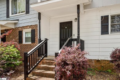 UPDATED, VACANT, MOVE IN READY. Discover an exceptional - photo 3